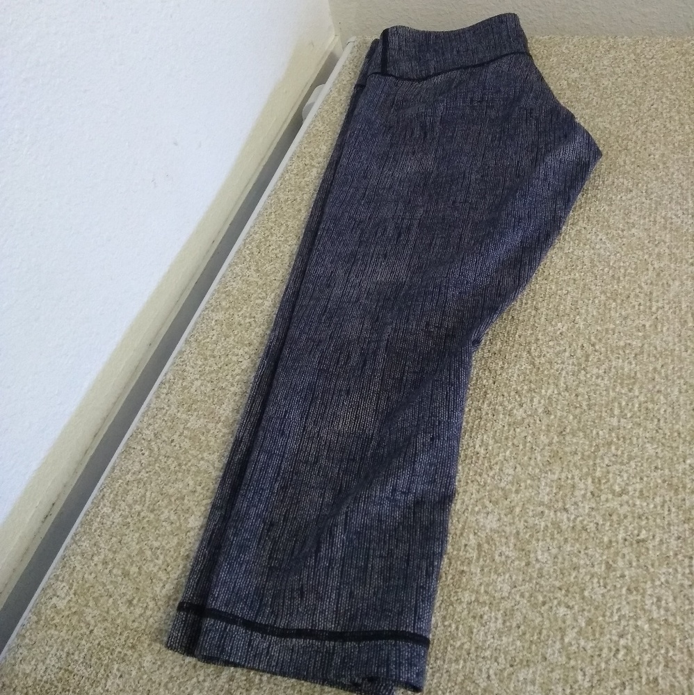 Lululemon Black Gray Pant